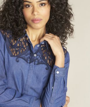 Chemise en jean détail dentelle