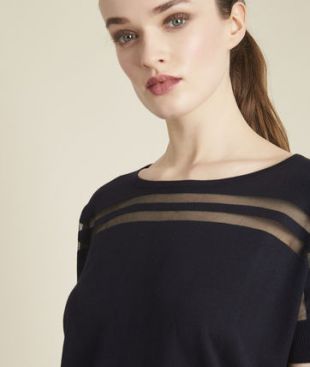 Pull marine ajouré col rond