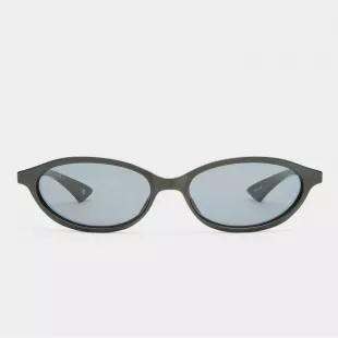 Duskfall Black Female Oval Sunglasses
