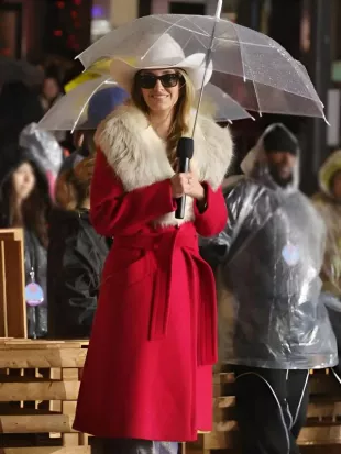 Macy’s Thanksgiving Day Parade 2025 Lainey Wilson Red Coat