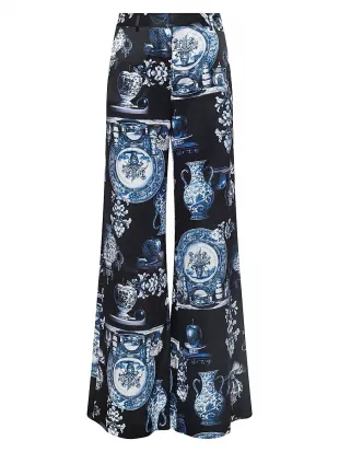 Pilar Wide-Leg Pants in Black Blue Porcelain Print