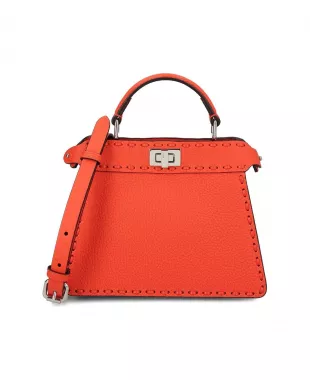 Peekaboo Iseeu Tote Bag