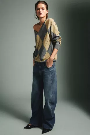 100% Wool Diamond Jumper