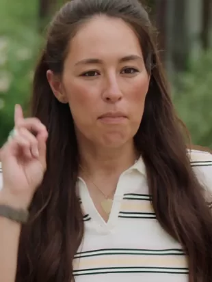 Fixer Upper Colorado Mountain House S01 Joanna Gaines Striped Polo Top