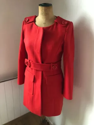 Manteau rouge