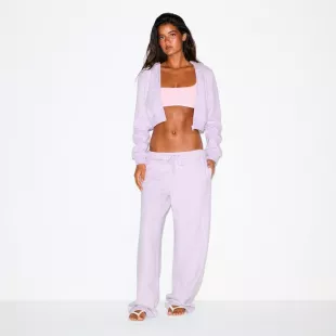 Classic Straight Leg Pant