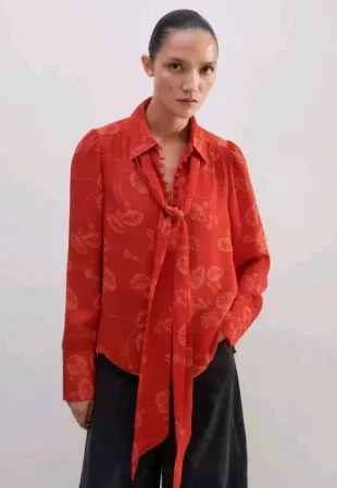 Silk Winter Floral Print Blouse + Tie