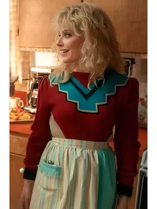 Cara Buono Stranger Things S05 Sweater