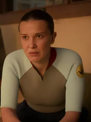 Stranger Things S05 Millie Bobby Brown Eleven Top