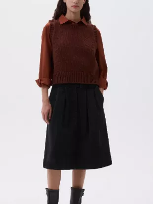 The Traitors UK S04 Claudia Winkleman Brown Crewneck