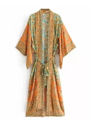 Yellowstone S05 Beth Dutton Floral Robe