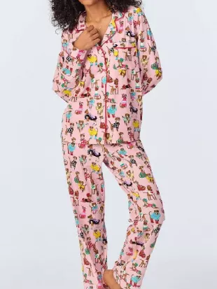 Real Housewives of SLC S06 Meredith Marks Dog Print Pajamas