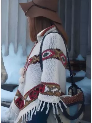 Palm Royale S02 Allison Janney Wool Poncho