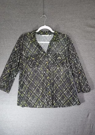 Lg Sparkly Longsleeve Black Button Up V Neck Collard Top