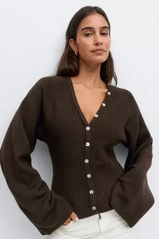 Fitted Waist Knitted Cardigan