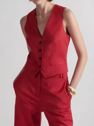 Emily In Paris S5 Emily Cooper Red Vest