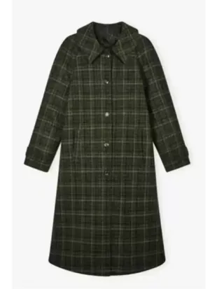 The Traitors UK Season 4 Claudia Winkleman Check Coat