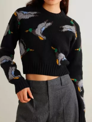 The Traitors UK S04 Claudia Winkleman Ducks Print Sweater