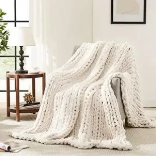 Chunky Knit Blanket