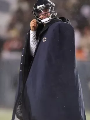 Caleb Williams Chicago Bears 2026 Cape Coat