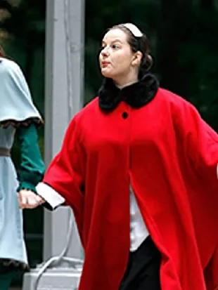 Gossip Girl S02 Zuzanna Szadkowski Red Cape Coat
