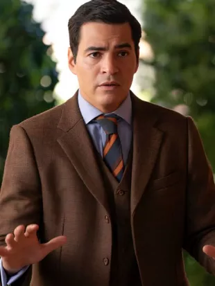 Will Trent S04 Ramón Rodríguez Brown Suit