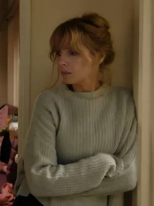 Under Salt Marsh S01 Kelly Reilly Grey Sweater