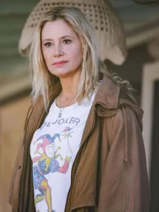 Mira Sorvino Signing Tony Raymond Brown Leather Jacket