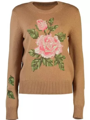 The Traitors US S04 Dorinda Medley Brown Floral Sweater