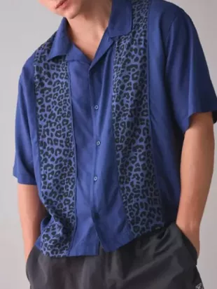 The Lincoln Lawyer S04 Grace Leopard Print Panelled Shirt