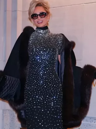 NYC 2026 Paris Hilton Black Fur Trim Cape