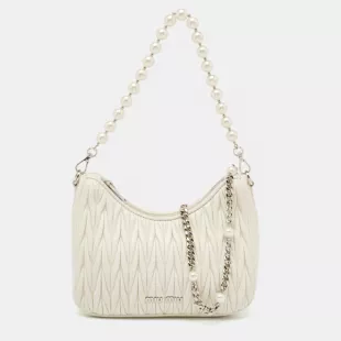 White Matelasse Leather Pearl Embellished Chain Bag