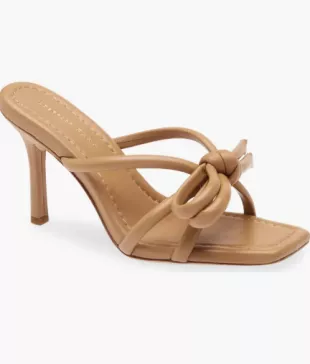 Natural Raffia Bow Sandals