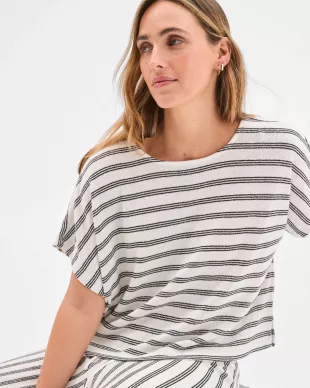 Woman Short Sleeve Textured Top