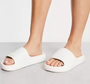 Adilette Ayoon Sliders