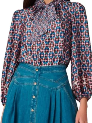 The Kelly Clarkson Show Kelly Clarkson Geometric Print Tie Neck Blouse