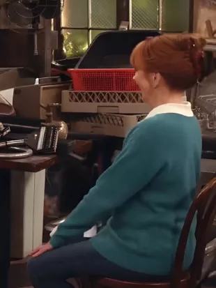 Bobbie Happys Place S02 Blue V-Neck Sweater