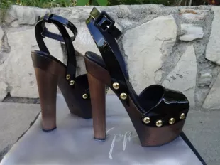 Betty Ankle Strap Black Patent Skyhigh Platform
