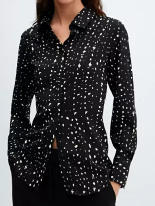 The Neighborhood S08 Beth Behrs Spot Shirt