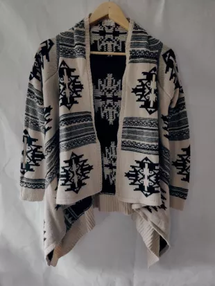 Black & Beige Fair Isle Print Open Front Sweater