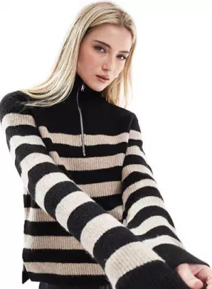 Half Zip Stripe Jumper in Black