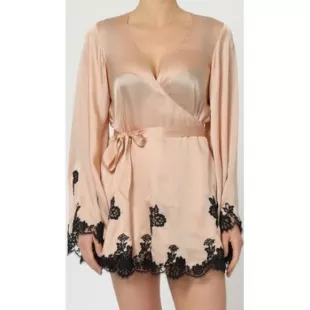 Gulia Soirée Silk Kimono Robe