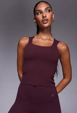 Zenvy Yoga Dri Fit tank in burgundy
