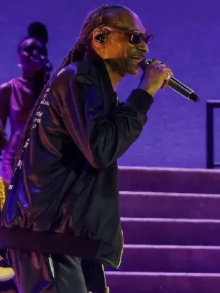 Snoop Dogg Coachella 2026 Black Jacket