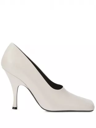 Eva Pumps