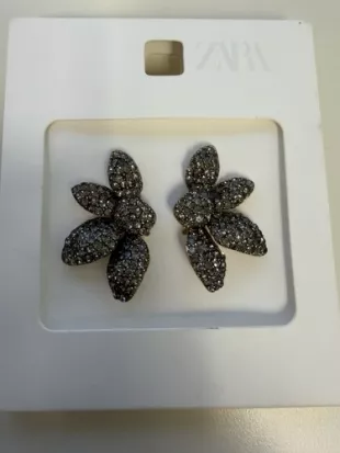 Faux Black Rhinestone Glass Flower Floral Earrings