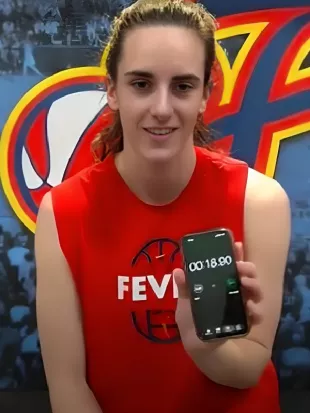 Caitlin Clark 2026 Indiana Fever Red Top