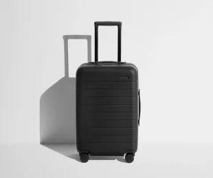 The Carry On in Jet Black