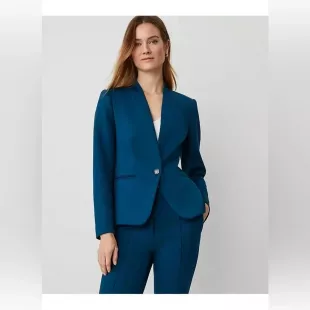 The Cutaway Blazer