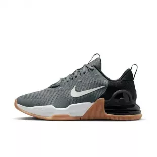 Low Sneakers